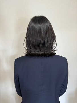 美容室 フォーリア Foglia ミディアムボブ　アッシュカラー