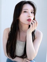 エインアンリー 明治神宮前(AIN.ANLY.) ☆ミディアムレイヤーカットダークアッシュ大人ガーリー韓国ヘア