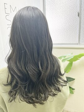 ネウィ 宮崎店(newi) 透明感グレージュのミディアムレイヤー