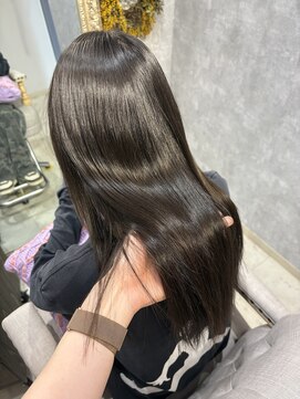 ユルフ(yulf) ちゅるん髪ストレート(*´-`*)