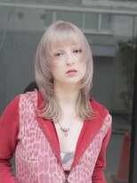 ルル 表参道(lulu.)&nbsp;レイヤー/ウルフカット/ハイトーン/暖色カラー/デザインカラー
