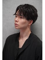 トラスト ザ バーバー 東京駅日本橋店(TRUST the Barber) リバースセンターパート/ニュアンスパーマ/毛流れパーマ