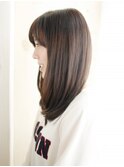 ツヤブラウンのナチュラルストレート