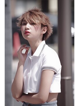 ソラ(sora) 個別対応型髪質改善サロン　edgy short stile