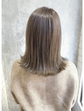 ジーナ 渋谷駅前(Zina) 【Zina　渋谷】前髪ありシースルーバング×まろみベージュ