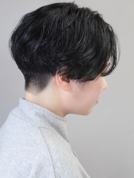 ヘア デザイン ヴェルダ(hair design Verda) 【Verda】刈り上げ前下がりパーマショート【Ogawa】