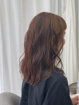 ホク(hoc)の写真/白髪染め卒業☆白髪を活かしたオシャレなスタイルはお任せください♪ファーストグレイもご相談ください◎