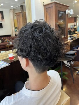 シャンプーボーイアネックス(SHAMPOO BOY Annex) メンズスパイラルパーマ