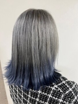 ハツメイ 川崎西口店(HATSUMEI) ニュアンス★デザインカラー★ブルー×シルバー★【髪質改善】