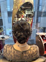 グリッツ (GLITZ)&nbsp;アップスタイル シニヨン お呼ばれヘア