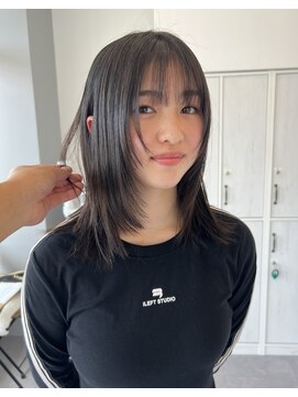 アンバー(AMBER) ミディアムウルフ