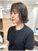 前下がりボブ くせ毛風パーマ ボブパーマ くすみベージュ/飯田橋