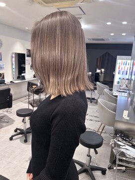 キング(K!ng) 縮毛矯正髪質改善ハイライトレイヤーカット枚方美容室エクステ