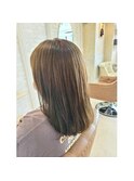 透明感ベージュ