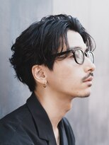 レタッチバイフィフス(RETOUCH by fifth)&nbsp;原宿ニュアンスパーマ毛流れセンターパート大人色気ヘア30代