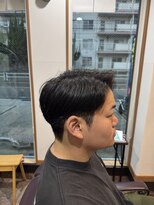 ストローヘアー(STRAW hair) スキンフェード、メッシュ、ツイスパ、濡れパン