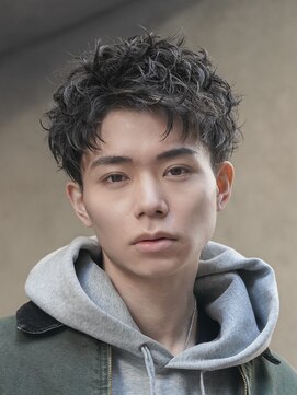 アクティブショート/ルーズパーマ/スパイキーショート/眉毛