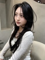 グローアイヴィ 大宮(GLROW IVY)&nbsp;★イメチェンハッシュカット/スモーキーカラー/ワンホンレイヤー