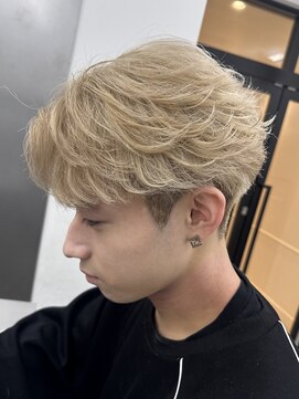 ロンド ローガン 名駅(Lond LOGAN) ハイトーンフェザーパーマショート