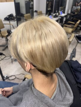 アジールヘア 所沢プロペ通り店(agir hair) ホワイトベージュ 高発色 所沢