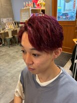 エヌアンドエー 草加店(N&A)&nbsp;メンズの微分けショートヘア 赤髪 レッド パープル 