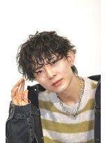 ボーイ(BOY)&nbsp;波巻きツイストスパイラルパーマラウンドマッシュシャドウパーマ