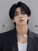 オグジュアリー 表参道(aux.)&nbsp;毛流れハンサムショートセンターパートメンズ黒髪爽やか