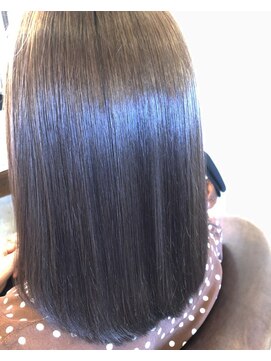 アコンプリッシュ 代官山 恵比寿(accomplish) ミルキーアクアミネコラ