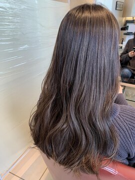 エム インターナショナル 春日部本店(EMU international) ハイライトグレージュ☆