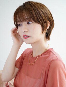マセナ(Masena) “丸みマッシュショート”　フェミニンショート