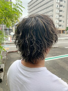 ブッディ(BDY) メンズパーマ☆ハイライトスタイル