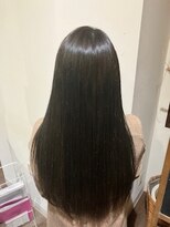 ヘアースペースブルームエア HAIR SPACE BLOOM Ea&nbsp;濃いめアッシュの艶カラー