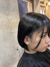 ヘアメイク リヴ(Hair Make Liv) 2ブロックショートボブ