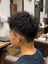 ルシード スタイル リコット(Lucido Style Ricotto)&nbsp;ジェットモヒカン/メンズパーマ短髪ツーブロック刈り上げ爽やか