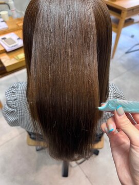 アイノアシェール 西宮(AInoa Cher) 【ビフォーアフターあり】トリートメントエステ/ストレートヘア