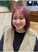 美髪シアーカラーピンクブラウンショートカット切りっぱなしボブ