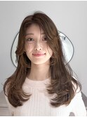 イメチェン／レイヤーカット／オリーブベージュ／大手町