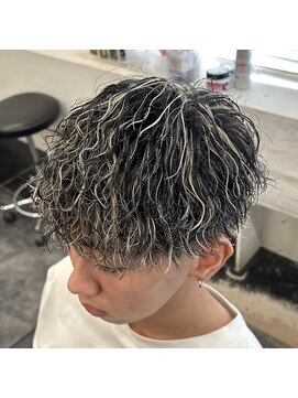 ビーテックバイゼン(B TECH by Zen) メッシュハイライトパーマ