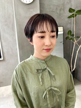 テトヘアー(teto hair) ショートヘア、マッシュショート、丸みショート、グレージュ