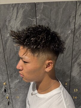 アース 四街道もねの里モール店(EARTH coiffure beaute) フェード×ツイストスパイラル