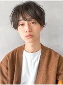 刈り上げセンターパートモテ髪アップバングニュアンスパーマ