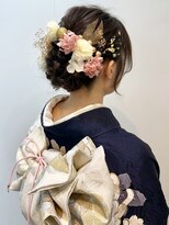 オフ(off)&nbsp;王道シニヨンアレンジ|和装ヘア|成人式|振袖着付け|ヘアセット