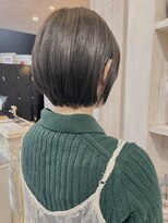 キャアリー(Caary)&nbsp;福山美容室caary髪質改善耳かけショートボブひし形骨格補正20代