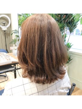 アルマヘアー(Alma hair by murasaki) セミディのレイヤーボブ
