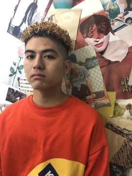 トロニー(TLONY) tlony渋谷hori メンズパーマ