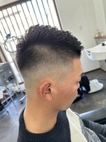 エイト(AITE)&nbsp;ツイストスパイラルパーマセンターパート<理容室>川口鳩ヶ谷41