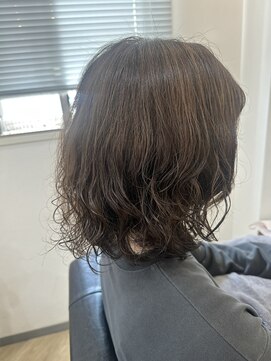 エンリー(ENlee) 【白鳥未来】ミディアムボブ×パーマ