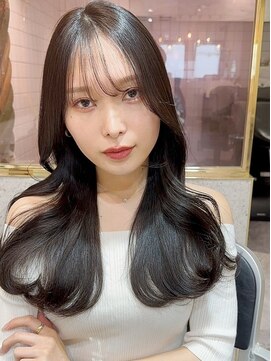 シーシンジュク 新宿南口(Sea shinjuku) ブリーチなしチョコレート色×前髪/顔周りレイヤー韓国ヘア[新宿