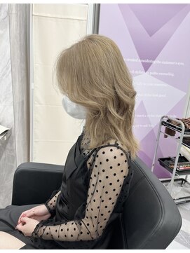 エイト 難波店(EIGHT namba) ブロンドベージュ