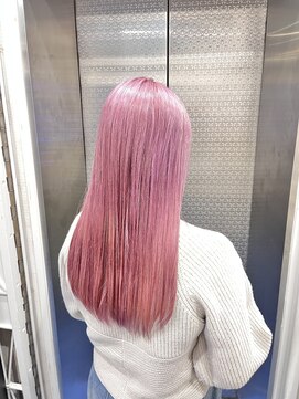 ファイブバイジエクト 堀江(FIVE by The Ect) サラサラストレートピンク